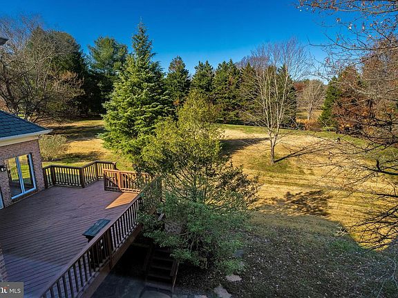 2nd image of 9001 Saunders Ln