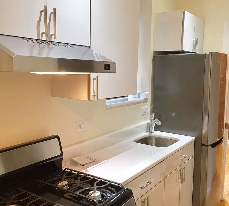1st image of 200 Mott St APT 14