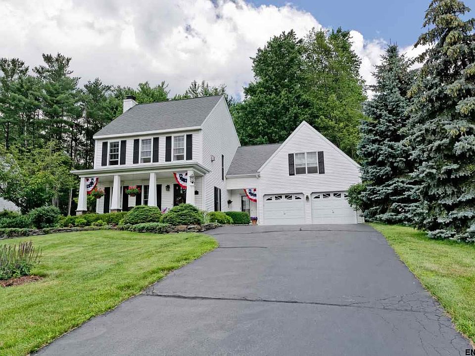 1st image of 18 Vanessa Ct
