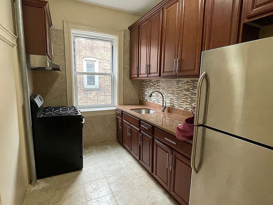1st image of 2311 Newkirk Ave #2