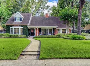 12211 Mossycup Dr, Houston, TX 77024