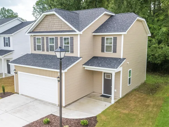 210 Hawks Bluff Drive, New Bern, NC 28560