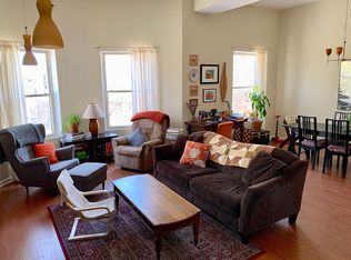 1219 E 52nd St APT 3, Chicago, IL 60615