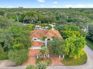 7975 SW 52nd Ct, Miami, FL 33143