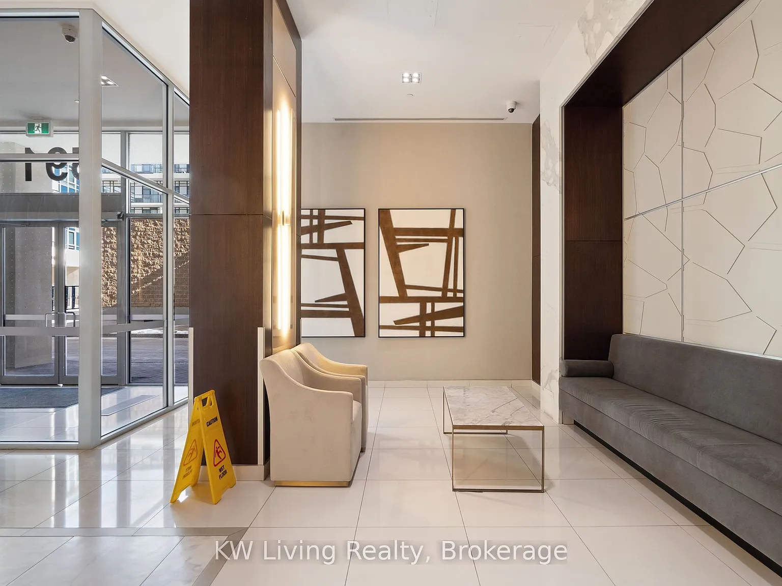 2 bed, $2,380 — Photo 4