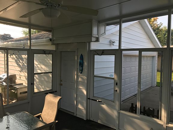 4th image of 504 N Finch St