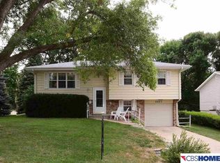 8803 Holmes St, Omaha, NE 68127