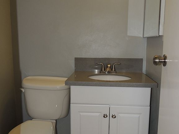 5th image of 12729 Kalnor Ave APT 3