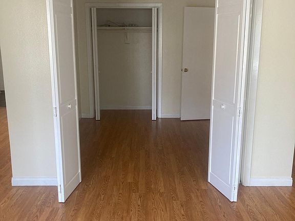 4th image of 12 Saint Joseph Ave