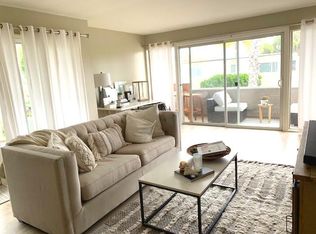 176 McKnight Dr APT 8, Laguna Beach, CA 92651