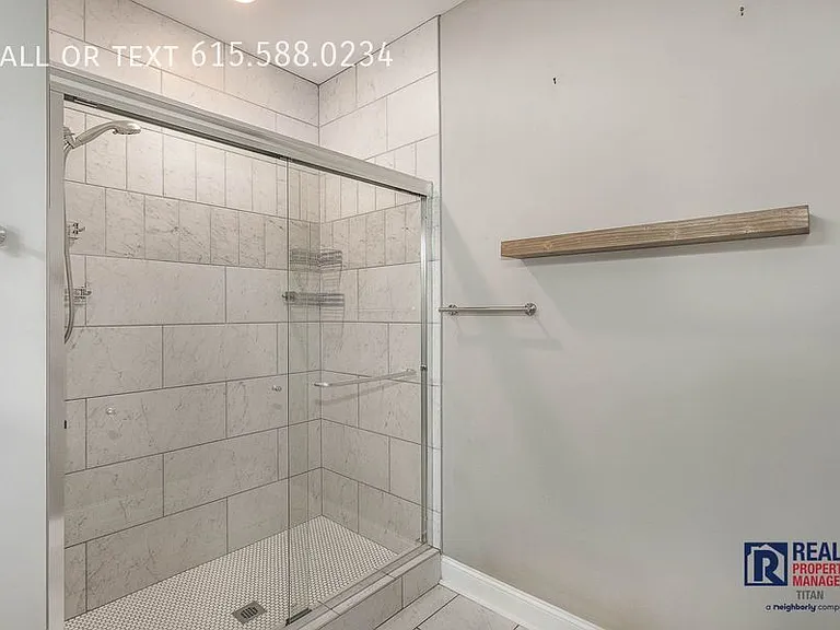 1318 Summer Station Dr — Photo 16