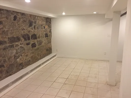 Rented by Premier Metro Realty Corp | media 19