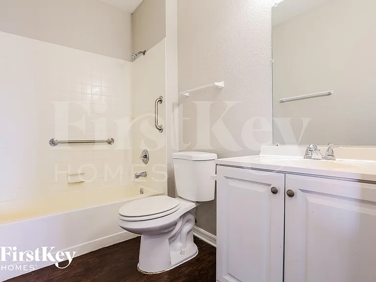 5210 Prime Ter — Photo 13