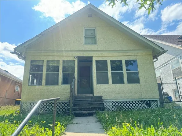 126 Belmont Blvd, Kansas City, MO 64123