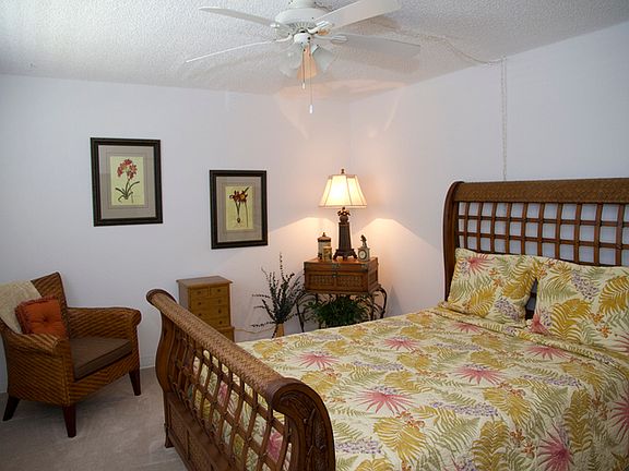5th image of 444 Paula Dr N APT 229