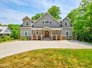 597 E Norris Point Rd, La Follette, TN 37766