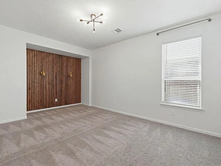 1140 Clonmore Ct — Photo 21