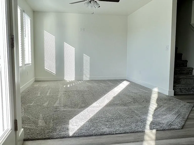 3128 E Halo Ln — Photo 6