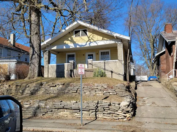 119 E Thrush Ave, Peoria, IL 61603