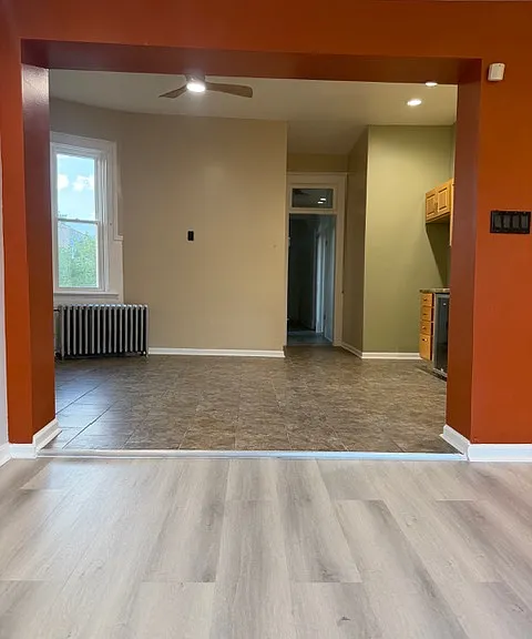 2749 W Washington Blvd — Photo 3