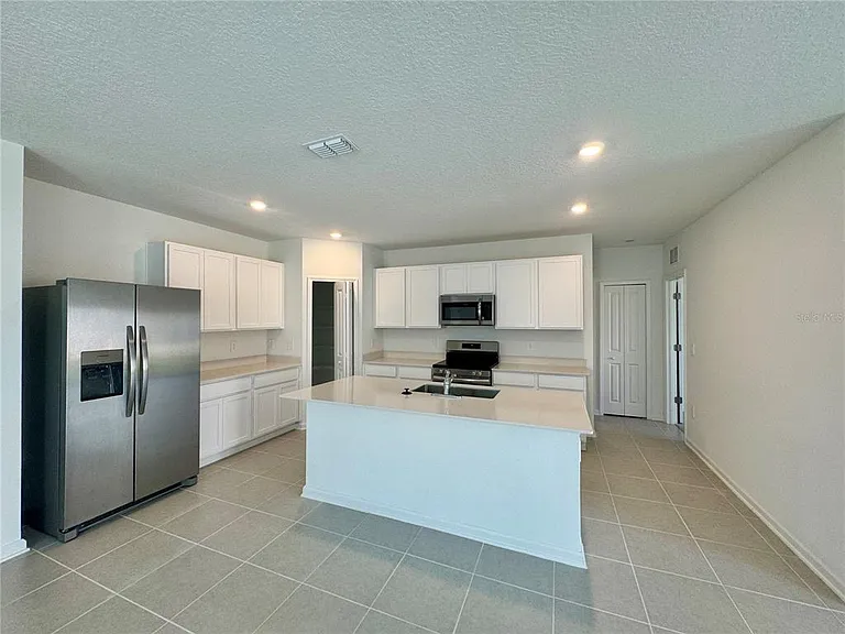 3567 Kimbrough Dr — Photo 8
