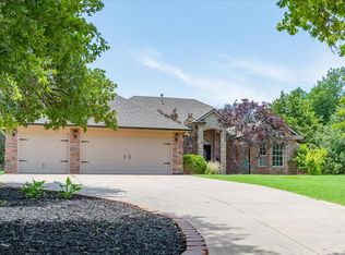 1504 Cleek Ct, Edmond, OK 73025