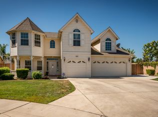 5247 W Lark Ct, Visalia, CA 93291