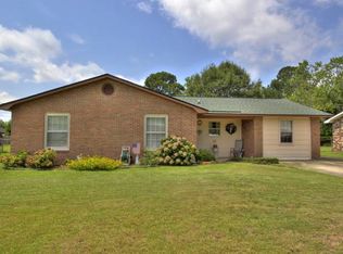 7709 Ovaldale Dr, North Charleston, SC 29418