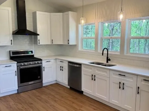 13519 May Ave N, Stillwater, MN 55082