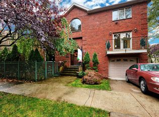 275 Ascot Ave, Staten Island, NY 10306