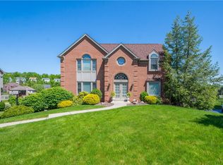 252 William Dr, Canonsburg, PA 15317