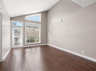 938 Dunford Ave #305, Langford, BC
