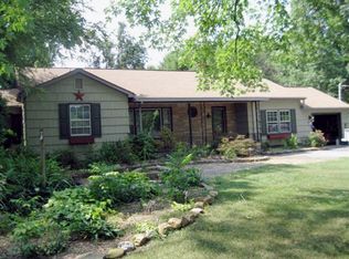 2911 Old Niles Ferry Rd, Maryville, TN 37803