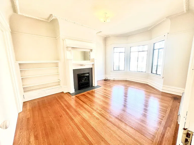 1525 Jackson St #3 — Photo 8
