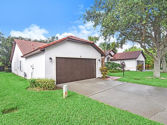 3rd image of 1007 Osprey Dr