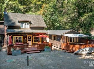 11824 Redwood Rd, Forestville, CA 95436