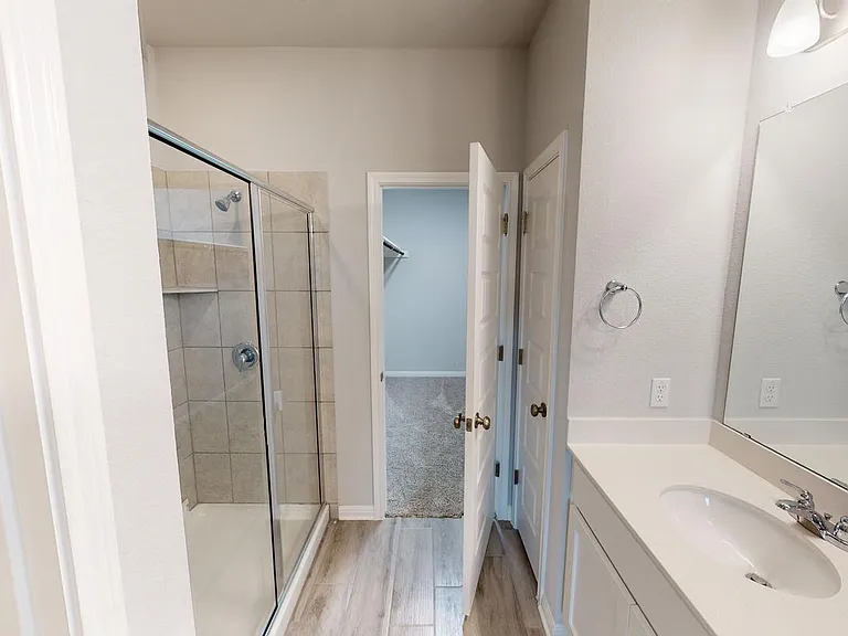 1708 Artesian Springs Xing — Photo 15