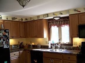 2nd image of 215 Rattlesnake Hill Rd