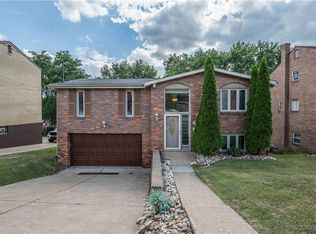 3800 Cynthia Dr, Pittsburgh, PA
