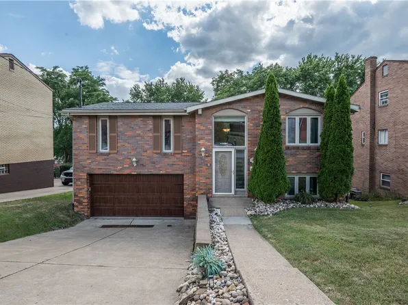 3800 Cynthia Dr, Pittsburgh, PA 15227