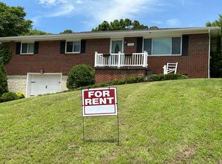 1309 Koblan Dr, Hixson, TN 37343