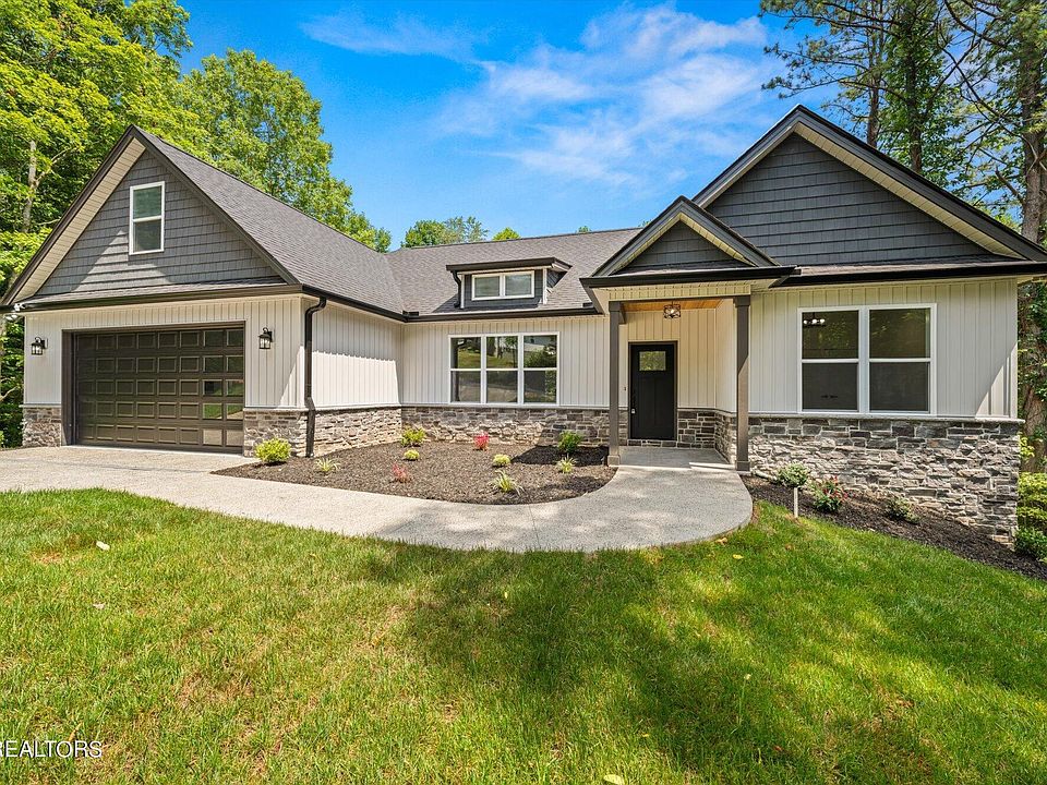 1st image of 103 Walela Ln