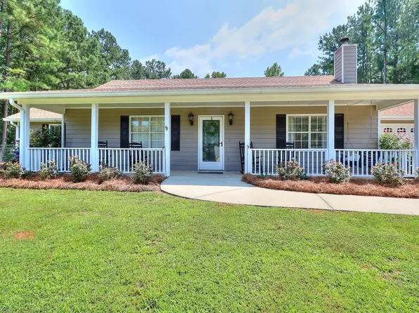 3483 Greystone Dr, Loganville, GA 30052