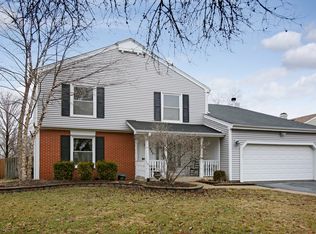 455 Waterbury Ct, Naperville, IL 60565
