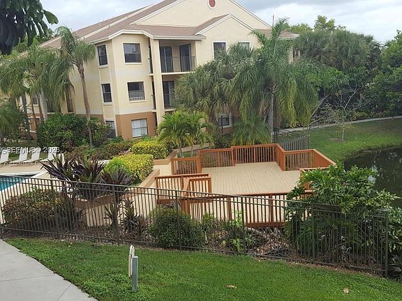 2nd image of 9999 Summerbreeze Dr APT 420