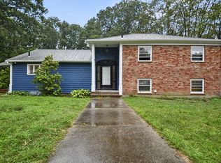 66 Rankin Rd, Taunton, MA 02780