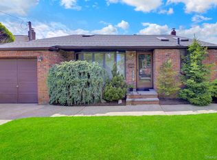 312 Eastlake Ave, Massapequa Park, NY 11762