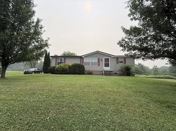 2148 Cranberry Rockland Rd, Kennerdell, PA 16374