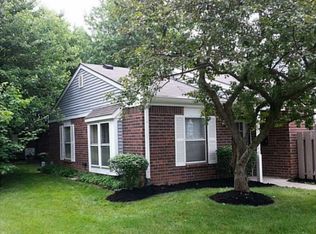 8306 Hewlet Dr, Indianapolis, IN 46268