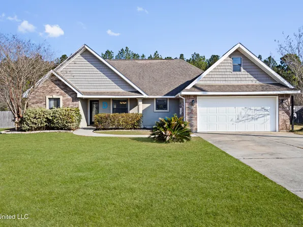 21392 E Edgewood Dr, Saucier, MS 39574